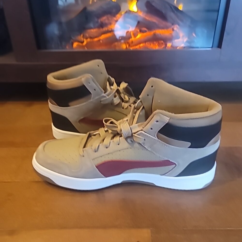 Men's Puma Tan and Red Sneakers Size 13